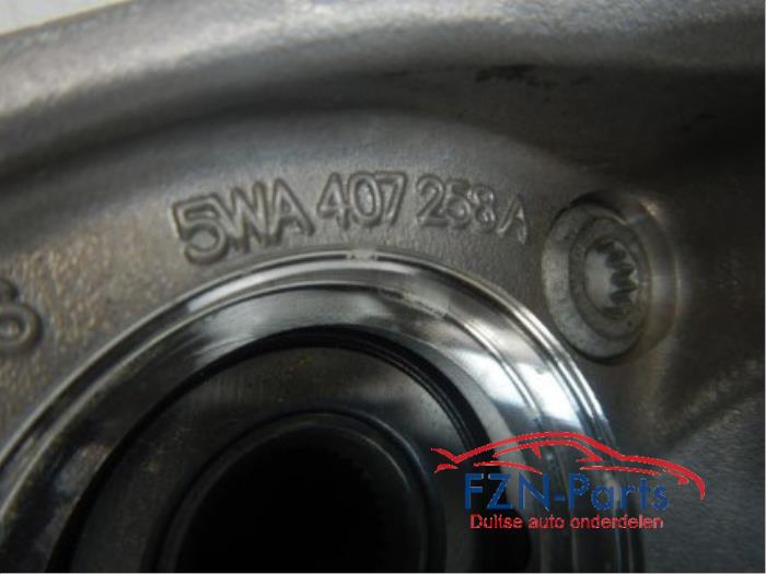 VW Golf 8 aluminium fusee rechts R