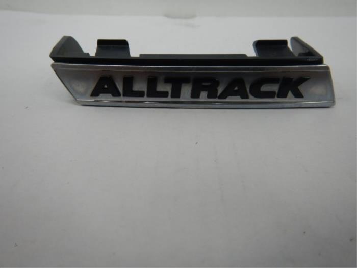 VW Passat B8 Alltrack Embleem Logo
