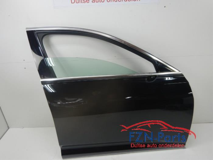 Portier 4Deurs rechts-voor Audi A6 (22723503)
