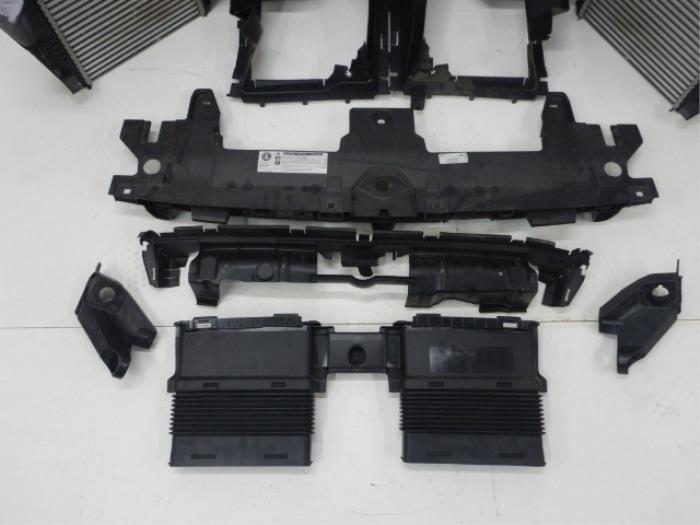 Audi SQ7 4M + Extra koelers Set L / R