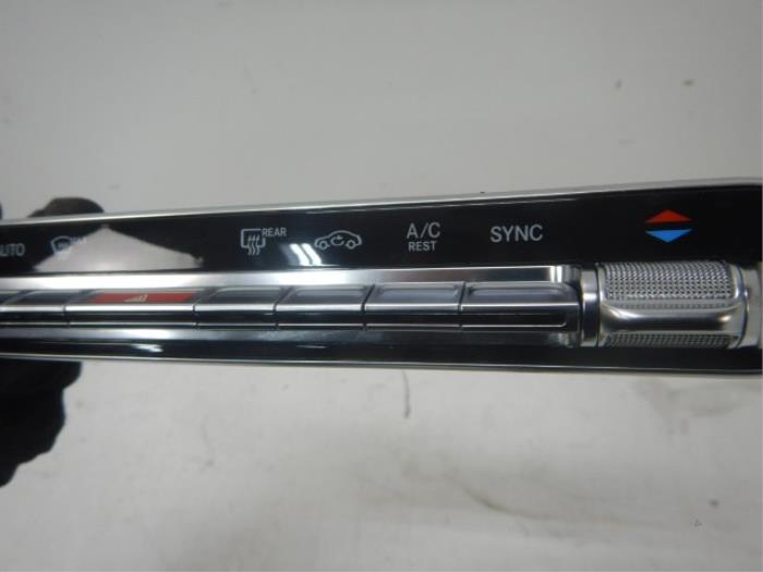 Mercedes-Benz A-Klasse W177 Clima Control