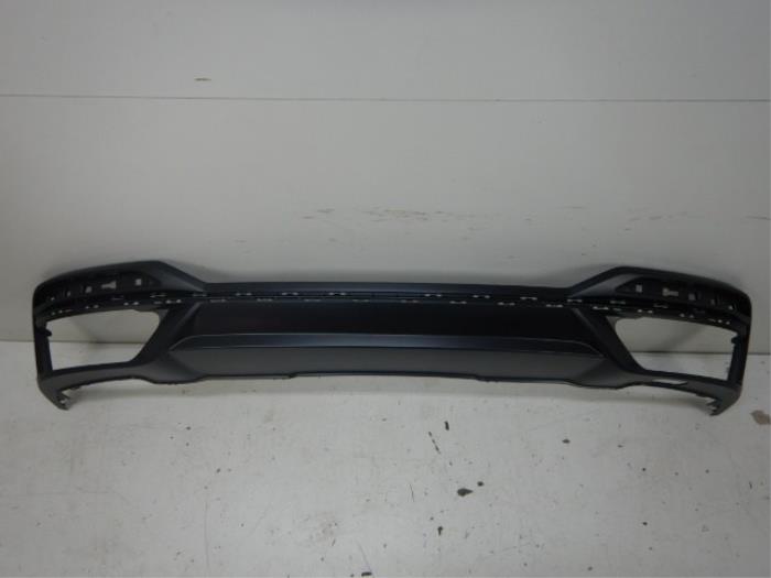 Audi A4 8W Facelift Onderlip Diffuser Achterbumper