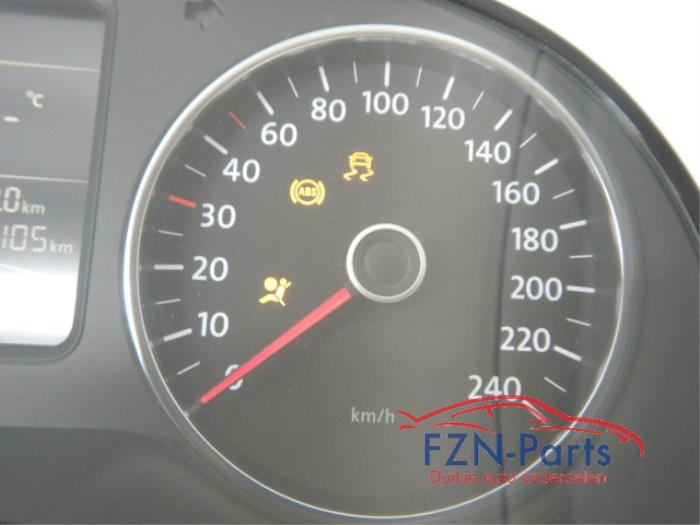 Kilometerteller KM Volkswagen Polo (22735257)
