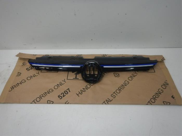 VW Golf 8 GTE Grille Hoogglans Zwart ACC Verlicht