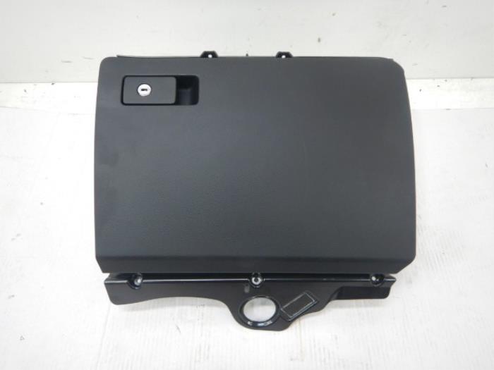 Dashboardkastje Volkswagen Passat (22729055)