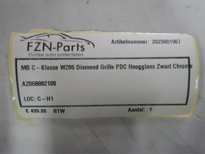 Mercedes-Benz C-Klasse W206 Diamond grille PDC Hoogglans Zwart Chrome