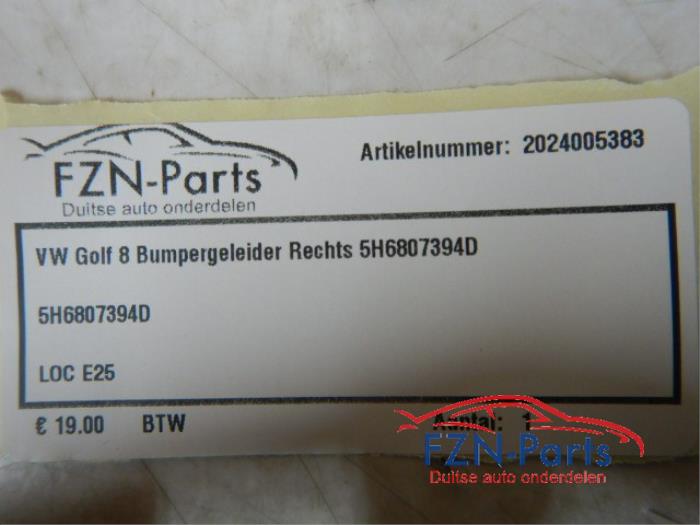 VW Golf 8 Bumpergeleider Rechts