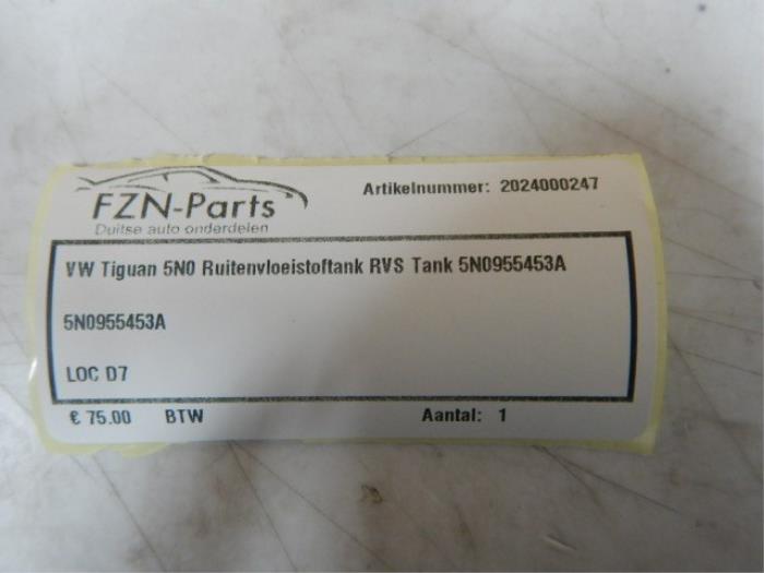 Ruitensproeiertank voor Volkswagen Tiguan (22743549)