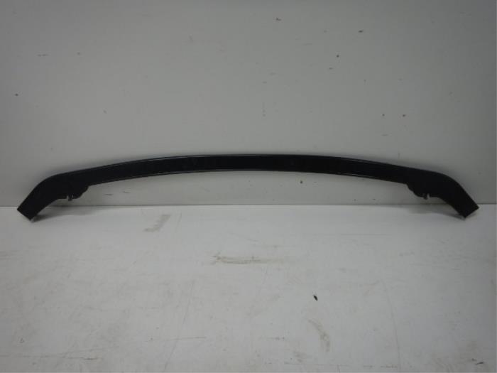 Seat Leon 5FA Bumperbalk Voorzijde Strip