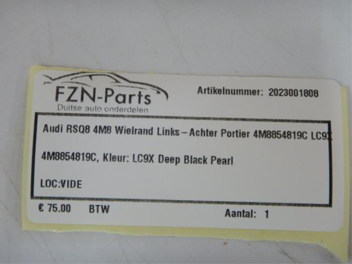 Audi RSQ8 4M8 Wielrand Links-achter Portier