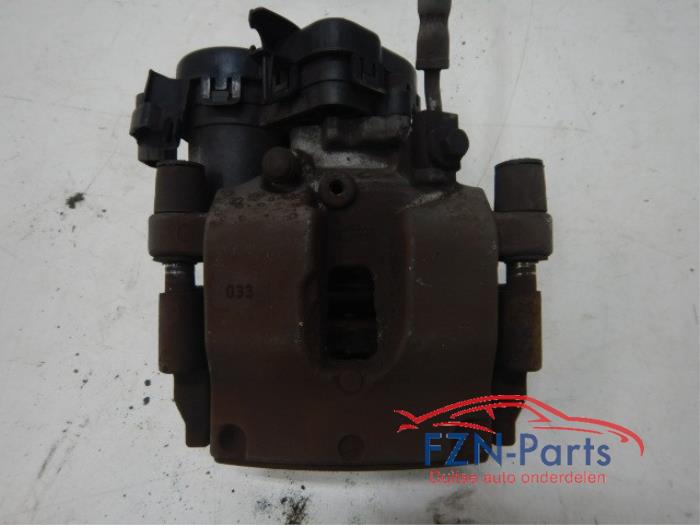 Mercedes-Benz C-Klasse W205 Remklauw Links-Achter