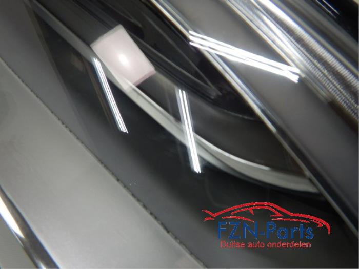 Tesla Model S Facelift LED Koplamp Rechts