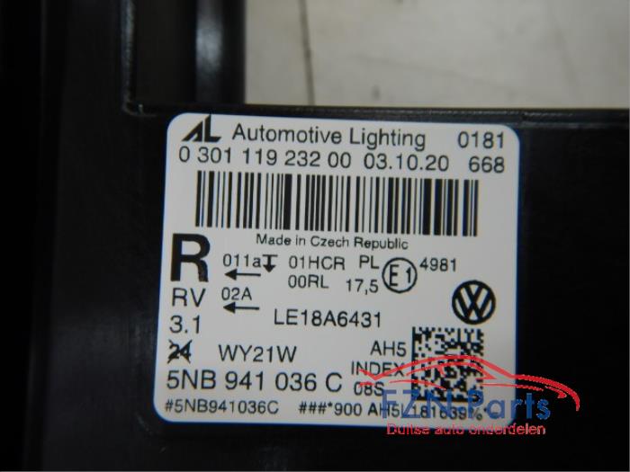 VW Tiguan Facelift Koplamp Rechts VOLLED