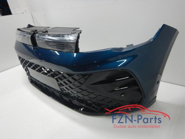 VW Tiguan 571 Voorbumper R-Line met Grille 6PDC LP5J Kleur: LP5J Nightshade blue 571807217BGrille verlicht Mist chrome lijst zie fotosVoor bumper voorzijde R Line Grille Blauw 2.0 TDI 157056 01-09-2023 07-03-2024
2.0 TDI 4motion 157100 01-09-2023 07-03-2024
1.5 eTSI 157055 01-09-2023 07-03-2024
1.5 eTSI 157054 01-09-2023 07-03-2024 Voorbumper Bumpers, grille en toebehoren