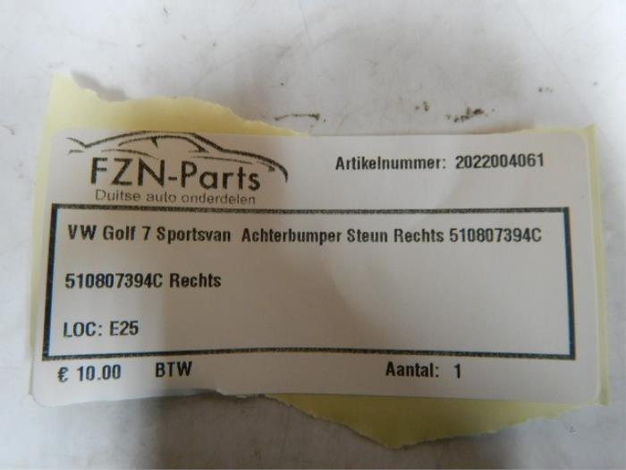 Diversen Volkswagen Golf Sportsvan (22744510)