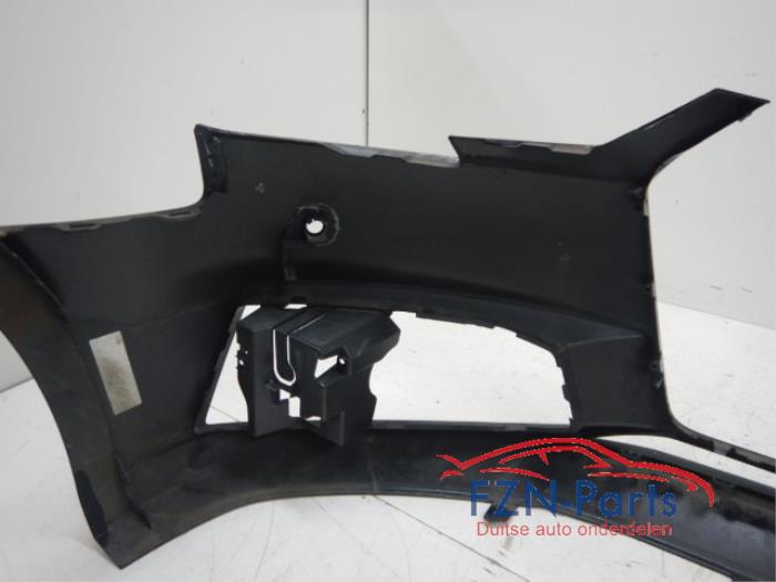 Audi A4 8W Voorbumper Kale Hoes