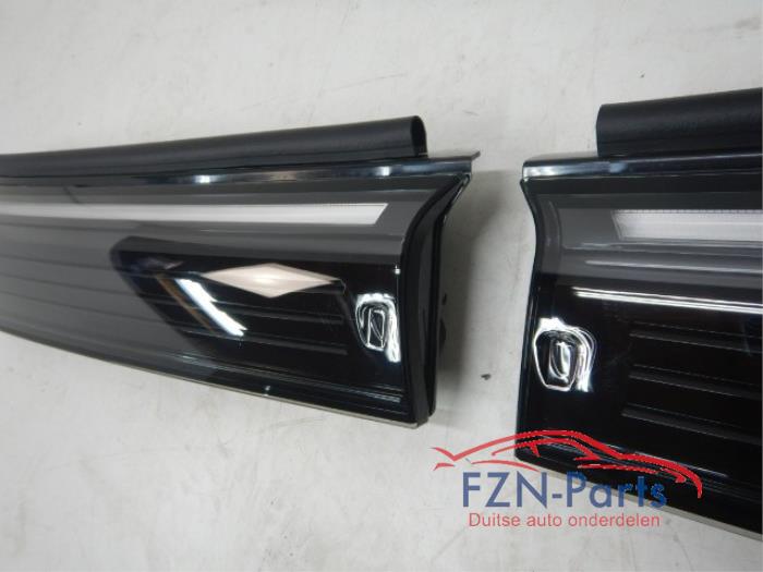 VW Tiguan 571 Verlichte grille Voorbumper L+R