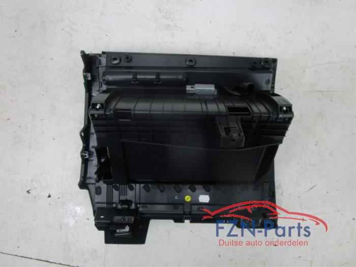 VW Touran 5T Dashboardkastje