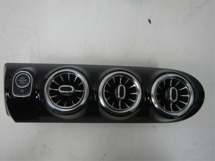 Luchtrooster Dashboard Mercedes A-Klasse (22735914)