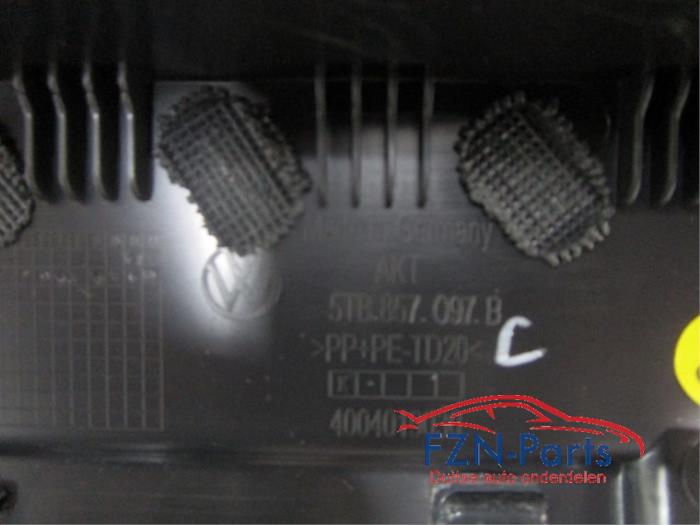 VW Touran 5T Dashboardkastje