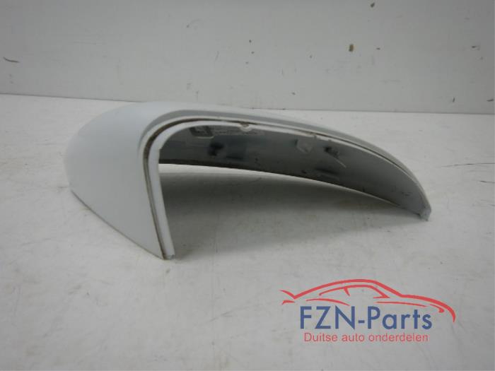 VW Golf 7 Spiegelkap Rechts LC9A 1.4 GTE HYBRID 143508 01-07-2019 01-08-2020
1.0 TSI