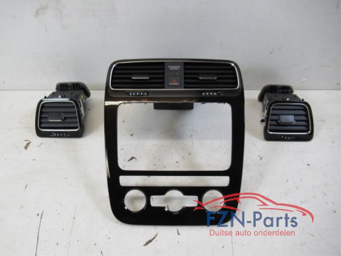 Dashboard deel Volkswagen Scirocco (22741087)