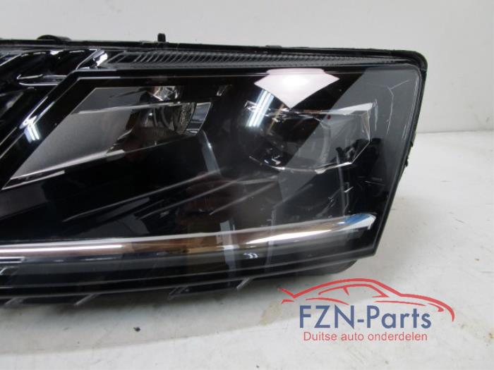 Koplamp links Skoda Octavia (22721872)