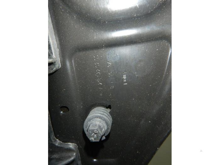 Frontdeel steun Mercedes CLS-Klasse (22738357)