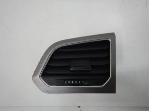 Luchtrooster Dashboard Volkswagen Golf Sportsvan (22735882)