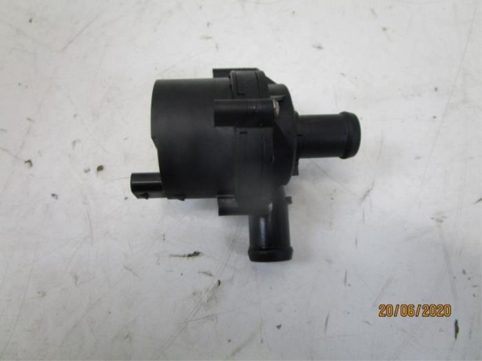 Extra waterpomp Volkswagen Golf (22729321)