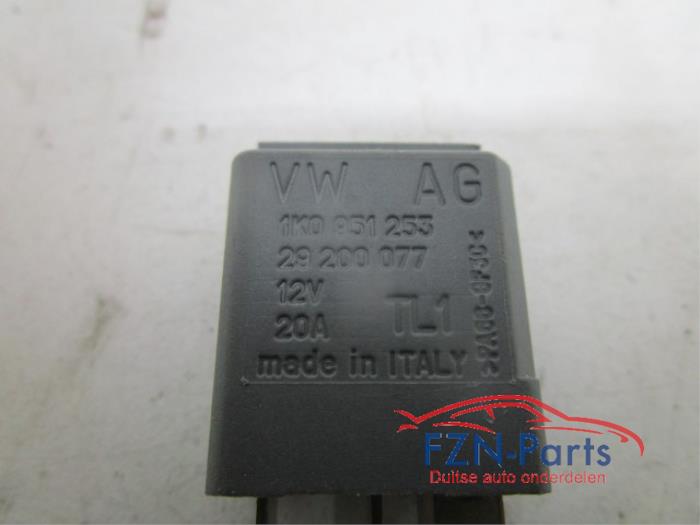 Relais Volkswagen Transporter (22739206)