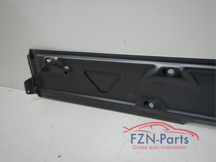 VW Transporter T6.1 Afdekplaat Zijpaneel Schuifdeur Links LA7W Kleur: LA7W Reflex Silver