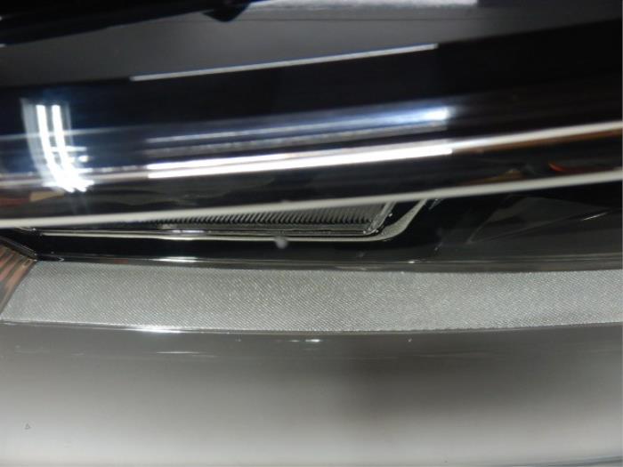 VW T-Roc Koplamp Links L Halogeen H7