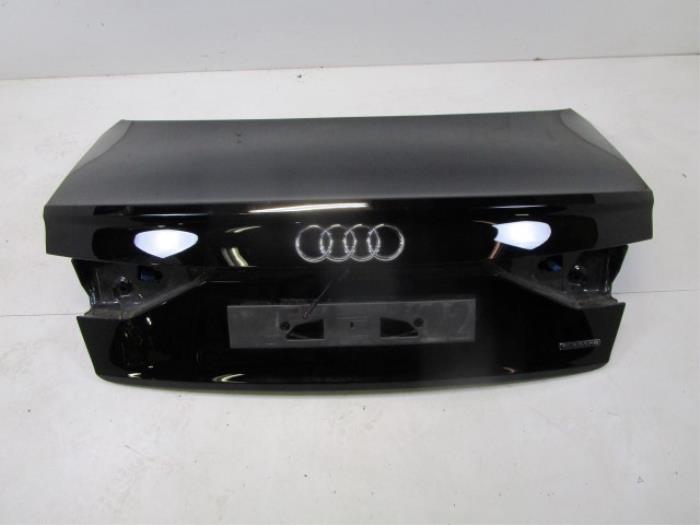 Achterklep Audi A8 (22724414)