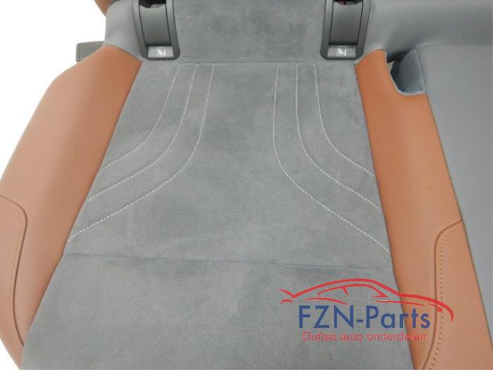 VW ID4 11A Achterbank+ Zitleuning Compleet Leer- Alcantara Alcantara GrijsBruin leerMet IsofixAchterbank, Zitleuning, Leer-Alcantara, ID4 11A Electric
