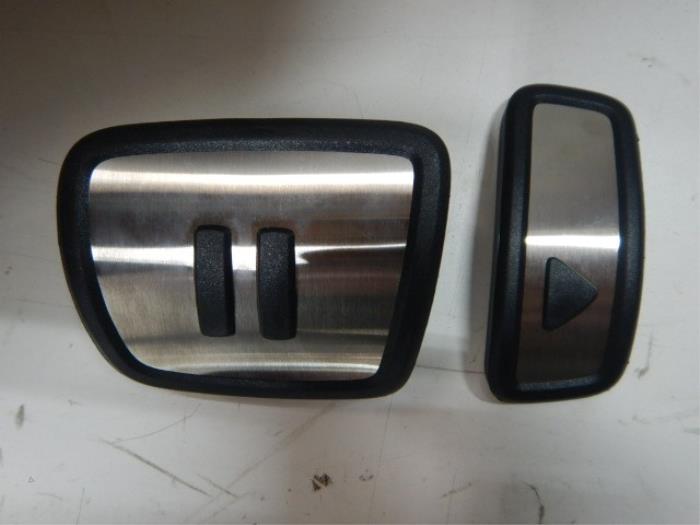VW ID4 Play pause Pedalen set L+R Set NIEUW