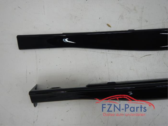 VW Golf 8 R-Line Sideskirts Set L+R L041