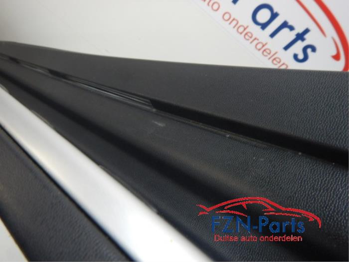 Mercedes-Benz X166 GL 63 AMG Side-Skirt/Treeplank Set