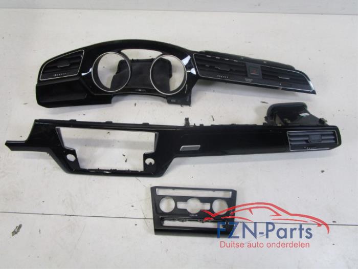 Dashboard deel Volkswagen Touran (22741260)