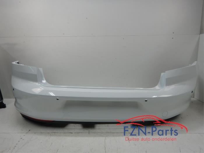 VW Passat B8 Facelift Sedan Achterbumper 4PDC LC9A
