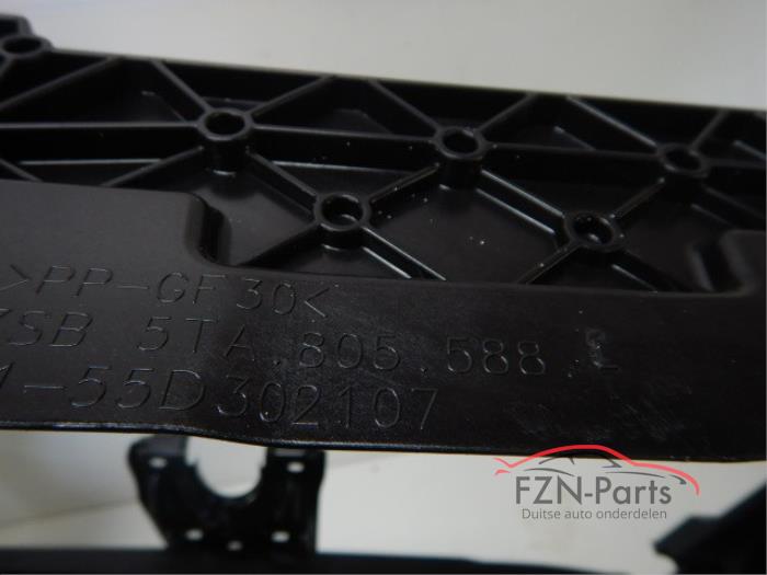 VW Touran 5TA Front met sloten