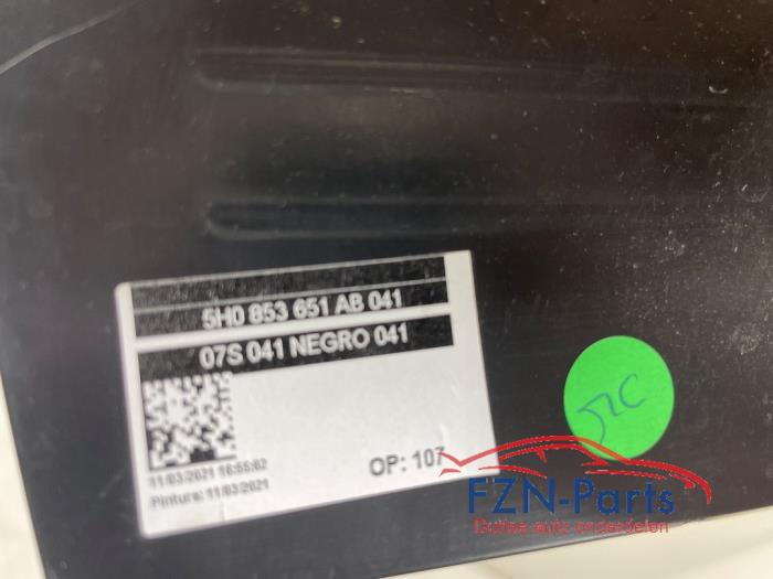 VW Golf 8 GTE Grille Hoogglans Zwart ACC Verlicht