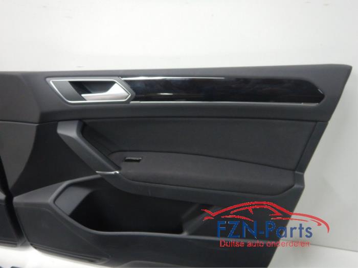 VW Touran 5TA Deurpanelen set Verlicht Hoogglans Zwart