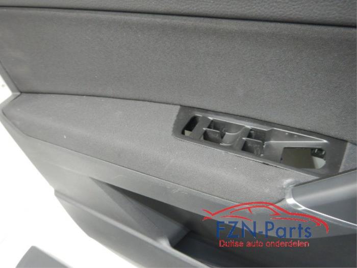 VW Touran 5TA Deurpanelen set Verlicht Hoogglans Zwart