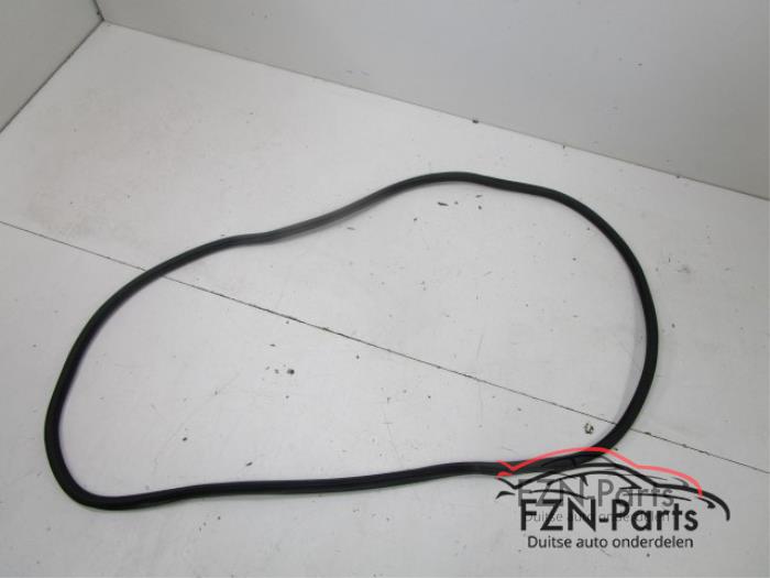VW Touran 5TA Rubber Portier Links-achter