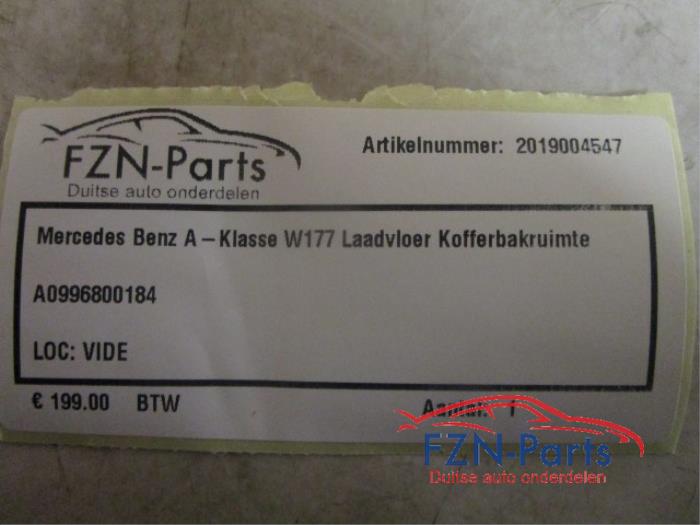Vloerplaat bagageruimte Mercedes A-Klasse (22745327)