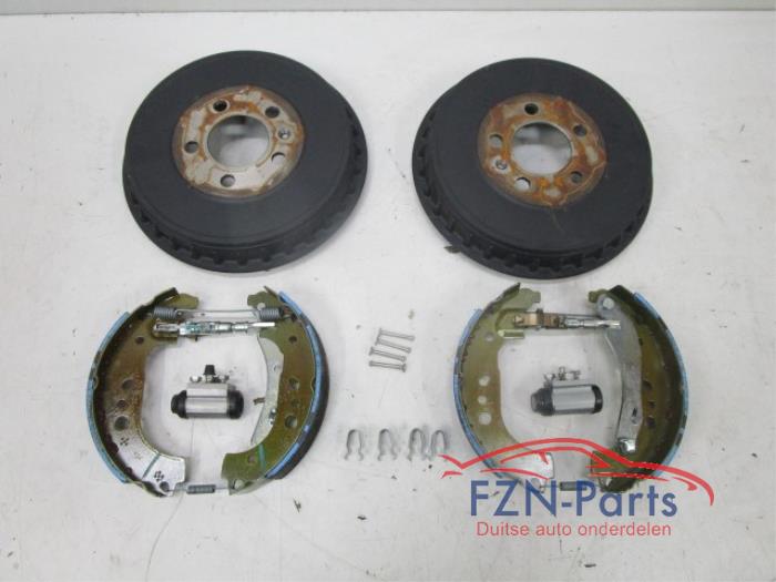 VW Polo 2G Trommelrem Achterzijde Set L+R Compleet