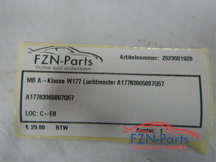 Luchtrooster Dashboard Mercedes A-Klasse (22735994)