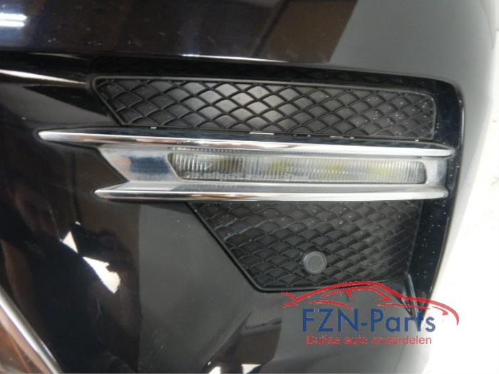 Mercedes-Benz ML W166 AMG-Line Voorbumper 6PDC KLS Kleur: Obsidian Schwarz 9197 10KM Oud