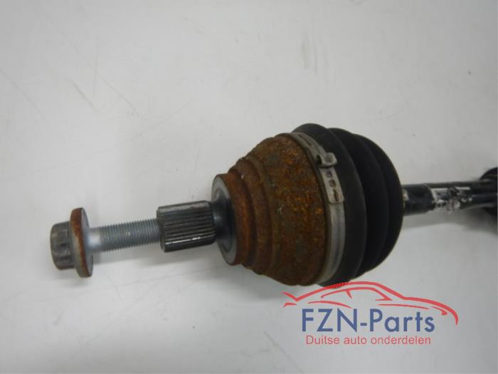 VW Golf 8 GTI Aandrijfas Links